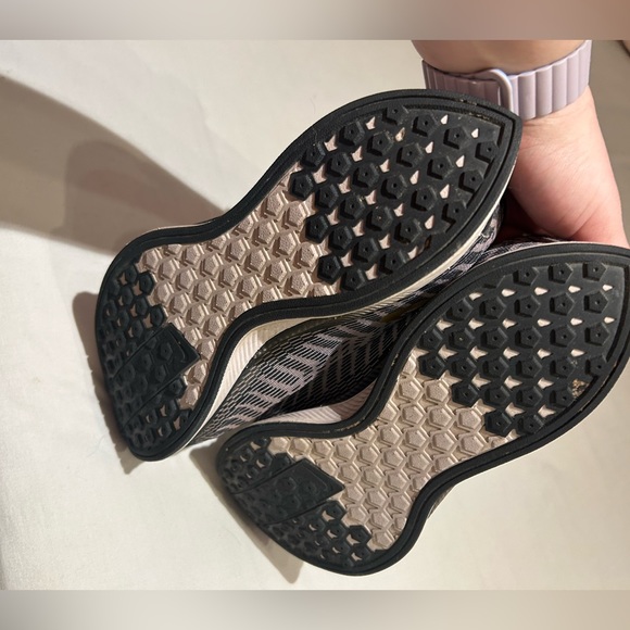 Nike Women’s Zoom Pegasus Turbo 2 Running Shoe - Picture 7 of 7